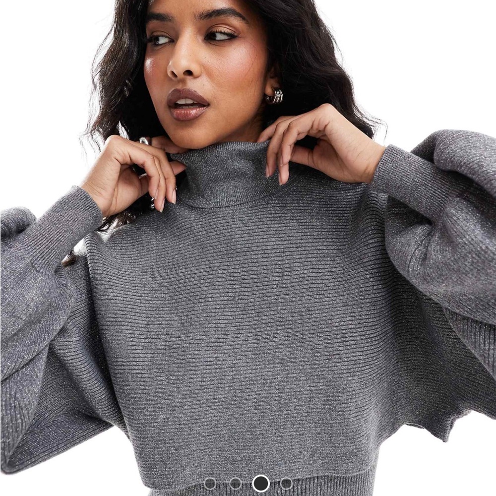 Cropped turtleneck sweater in silver glitter